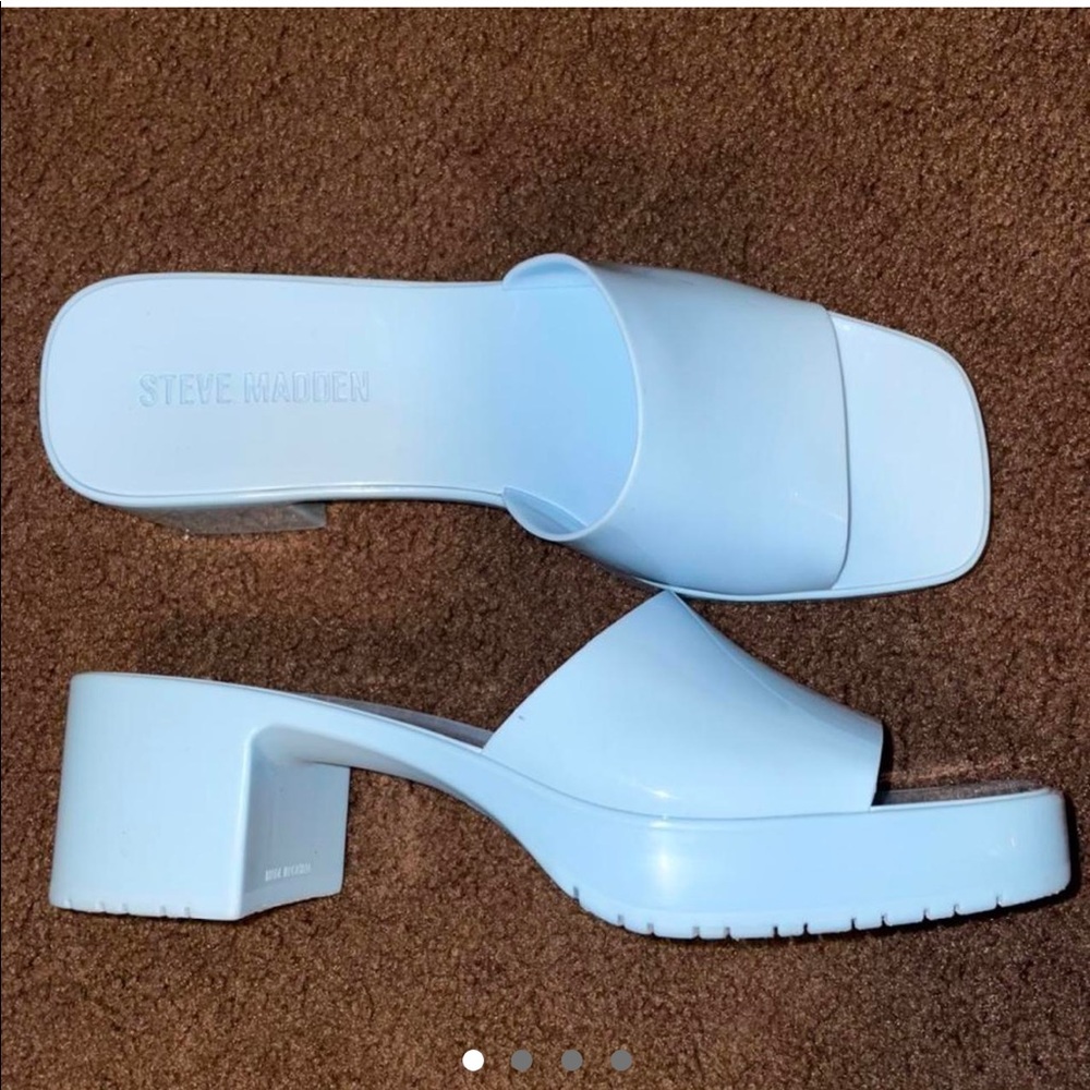 Steven Madden Sandals